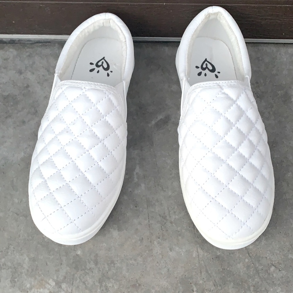 Girls loafers/runners Size 1. Brand: Justice